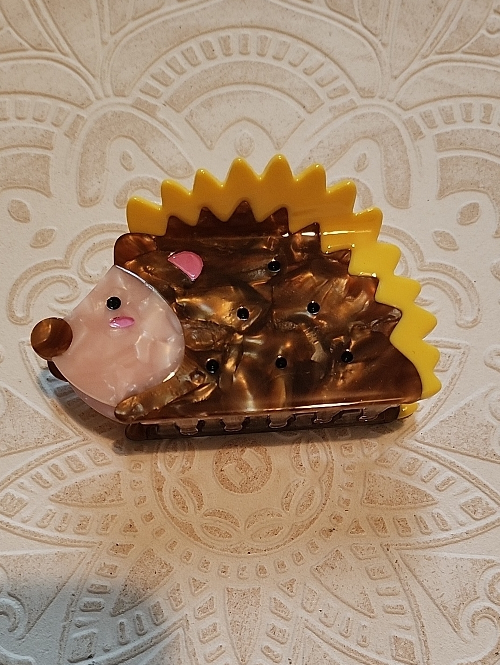 Hedgehog Acrylic Hair Clip in Yellow and Brown